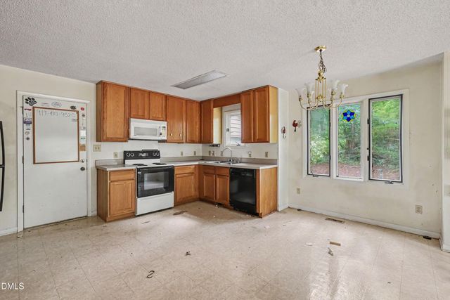 125 Red Bud Court, Cary, NC 27513