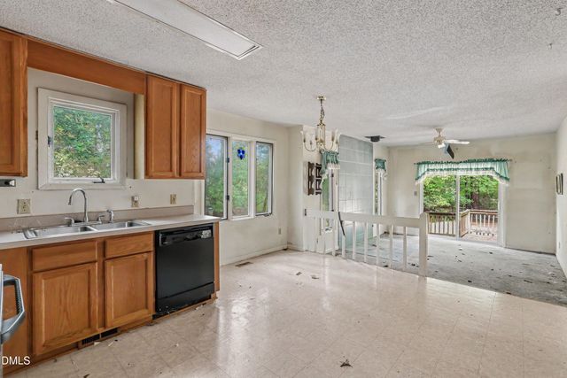 125 Red Bud Court, Cary, NC 27513