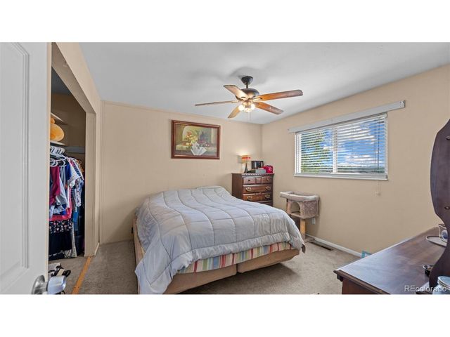 1961 Pepperwood Dr, Colorado Springs, CO 80910