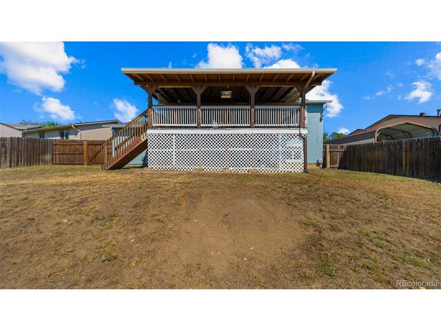 1961 Pepperwood Dr, Colorado Springs, CO 80910