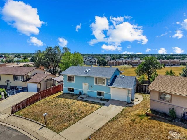 1961 Pepperwood Dr, Colorado Springs, CO 80910