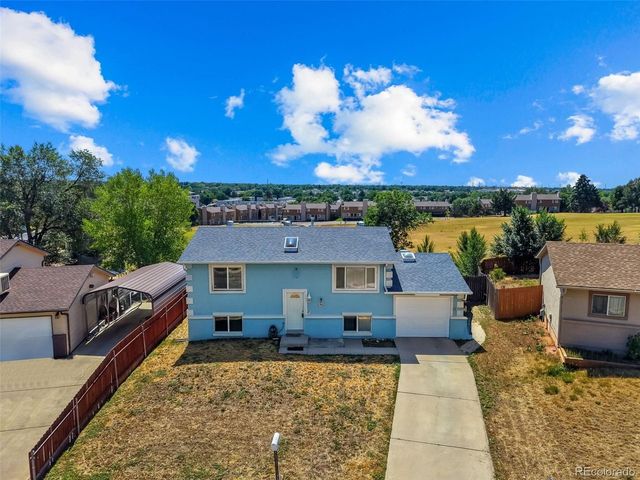 1961 Pepperwood Dr, Colorado Springs, CO 80910