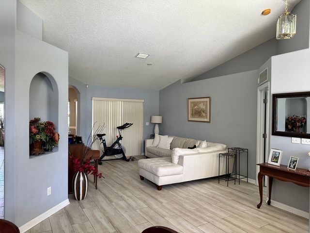 9 RANBER PLACE, Palm Coast, FL 32164