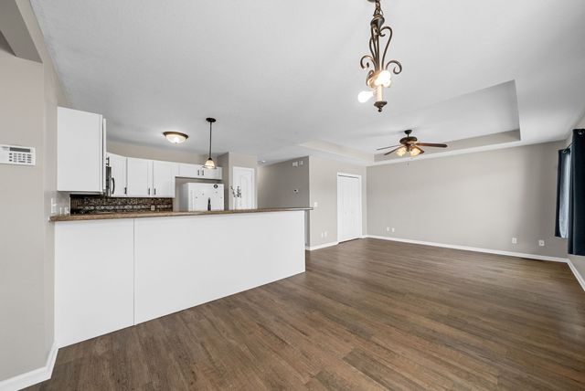 544 Oakmont Dr, Clarksville, TN 37042