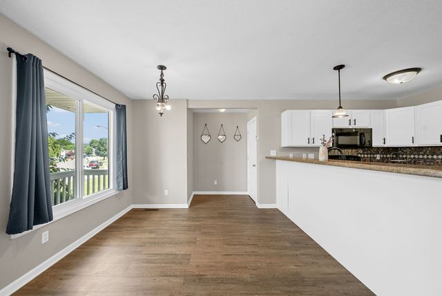 544 Oakmont Dr, Clarksville, TN 37042