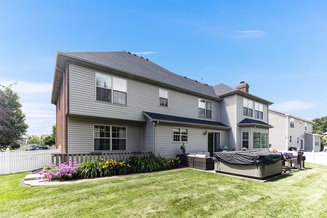 16305 Riverwood Drive, Plainfield, IL 60586