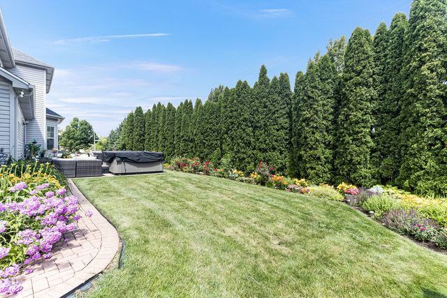 16305 Riverwood Drive, Plainfield, IL 60586