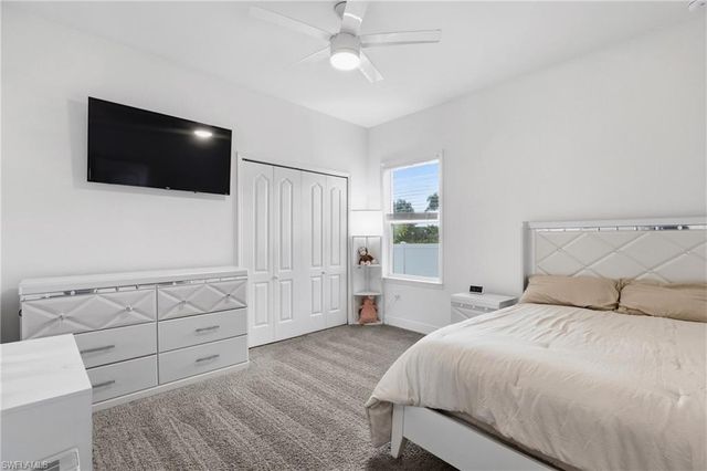 512 NW 4th ST, Cape Coral, FL 33993