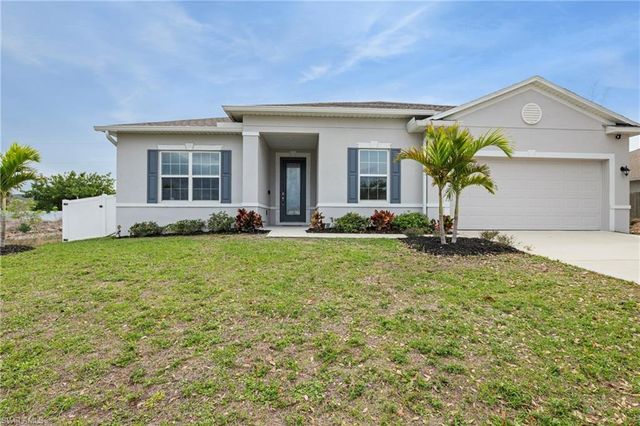 512 NW 4th ST, Cape Coral, FL 33993