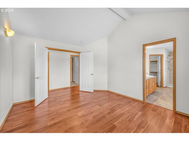 2350 7TH St, Columbia City, OR 97018