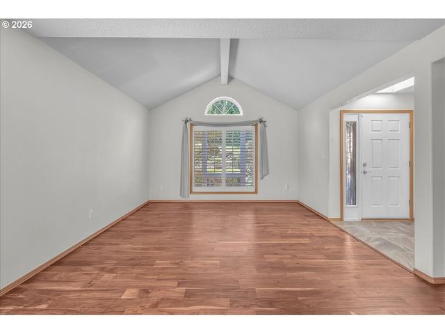 2350 7TH St, Columbia City, OR 97018