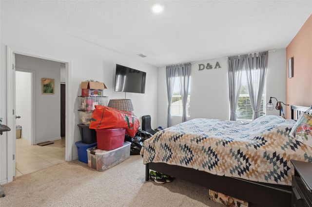 2609 GRAND CENTRAL AVENUE, Tavares, FL 32778