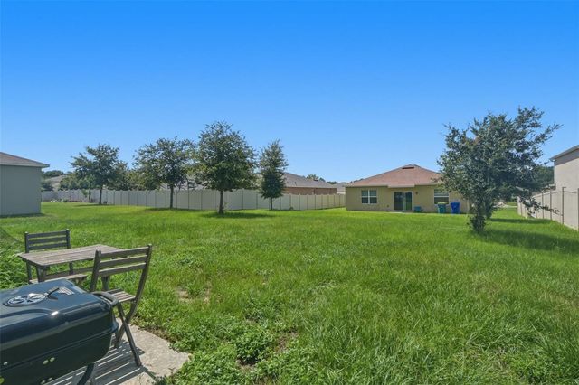 2609 GRAND CENTRAL AVENUE, Tavares, FL 32778