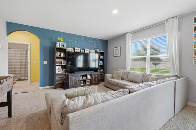 2609 GRAND CENTRAL AVENUE, Tavares, FL 32778