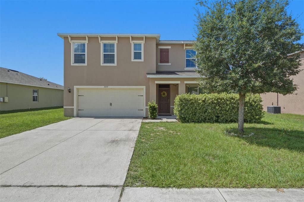 2609 GRAND CENTRAL AVENUE, Tavares, FL 32778