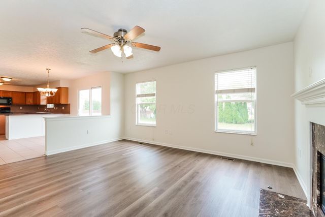 4284 Promenade Avenue, Grove City, OH 43123