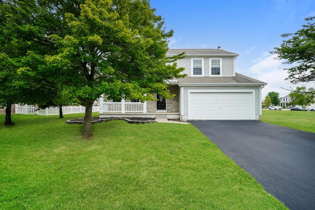 4284 Promenade Avenue, Grove City, OH 43123