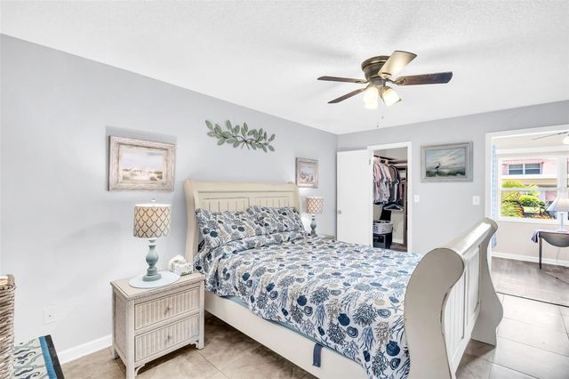 10036 63RD AVENUE N 6, St Petersburg, FL 33708