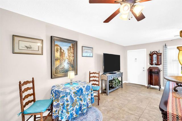 10036 63RD AVENUE N 6, St Petersburg, FL 33708