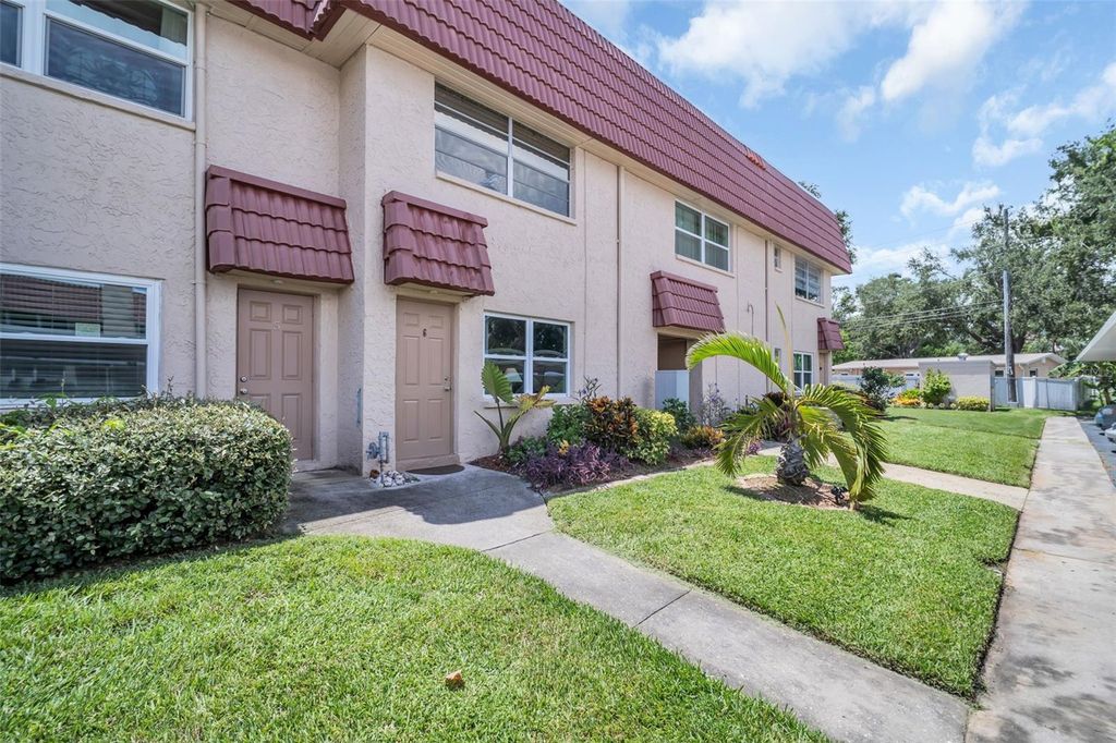10036 63RD AVENUE N 6, St Petersburg, FL 33708