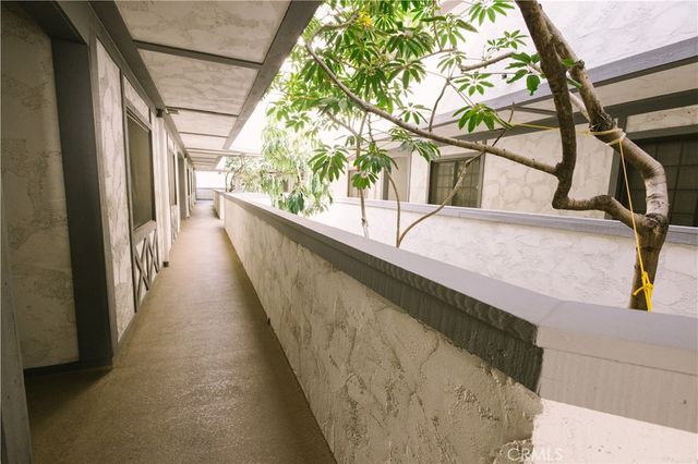 282 Redondo 302, Long Beach, CA 90803