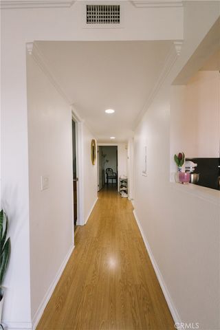 282 Redondo 302, Long Beach, CA 90803