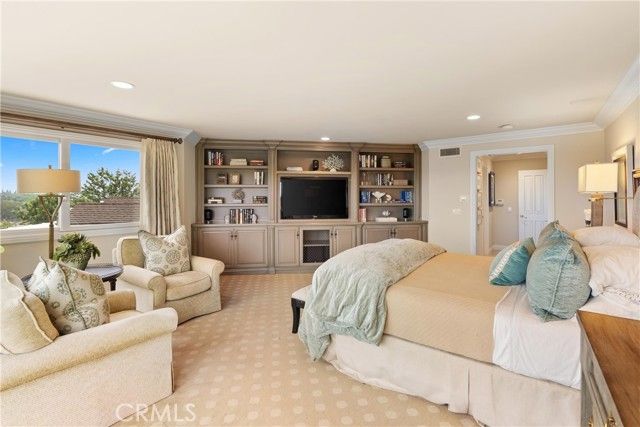 9 Rue Cannes, Newport Beach, CA 92660