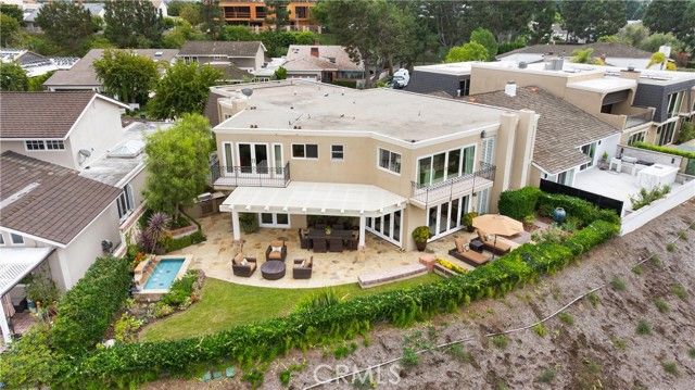 9 Rue Cannes, Newport Beach, CA 92660