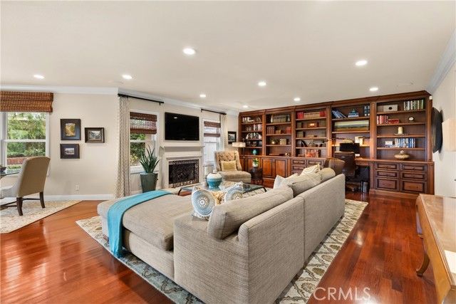 9 Rue Cannes, Newport Beach, CA 92660