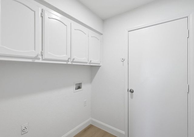 1140 W Hills Terrace, Saginaw, TX 76179
