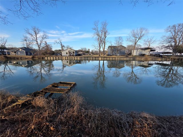 51 Moss Hill Lane, Point Blank, TX 77364