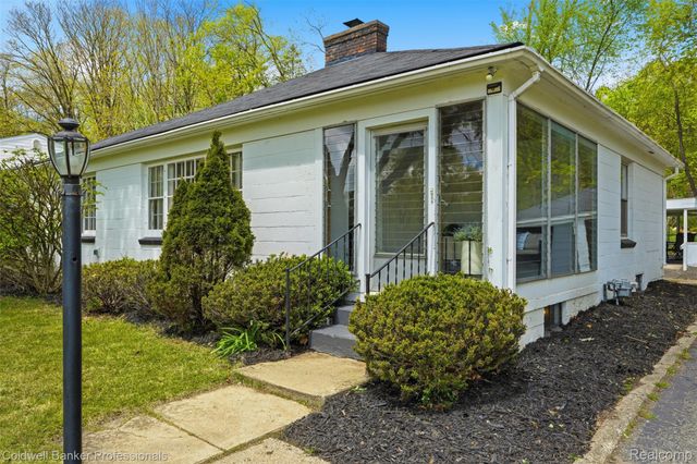 46064 Norton Court, Northville Township, MI 48167