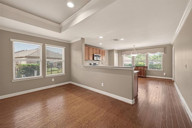 2922 Bur Oak Court, Richmond, TX 77469