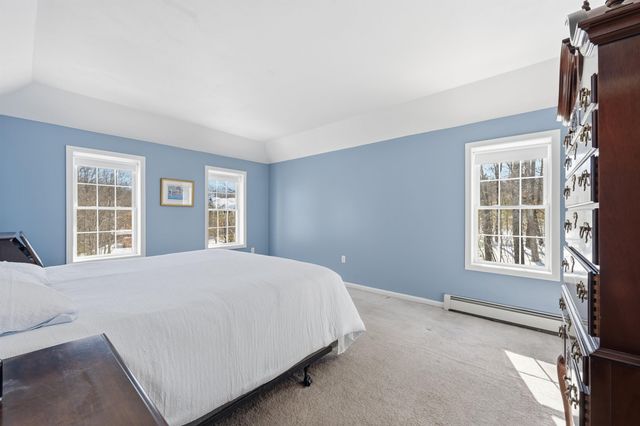 58 Orcutt Drive, Chester, NH 03036