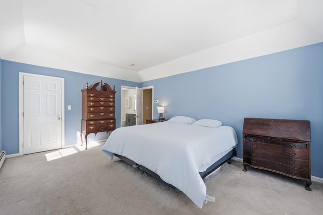 58 Orcutt Drive, Chester, NH 03036