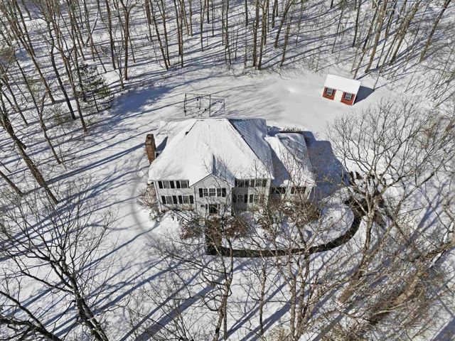 58 Orcutt Drive, Chester, NH 03036