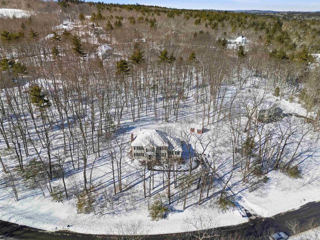 58 Orcutt Drive, Chester, NH 03036