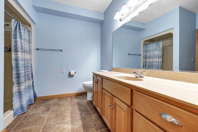 3240 CRYSTAL CREEK COURT, Suamico, WI 54313