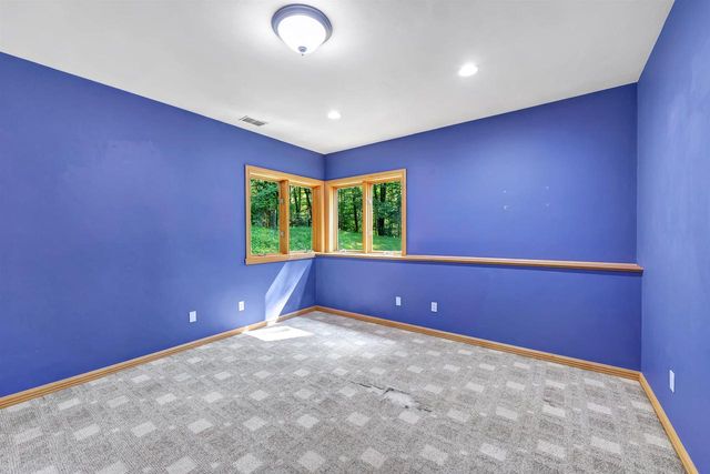 3240 CRYSTAL CREEK COURT, Suamico, WI 54313