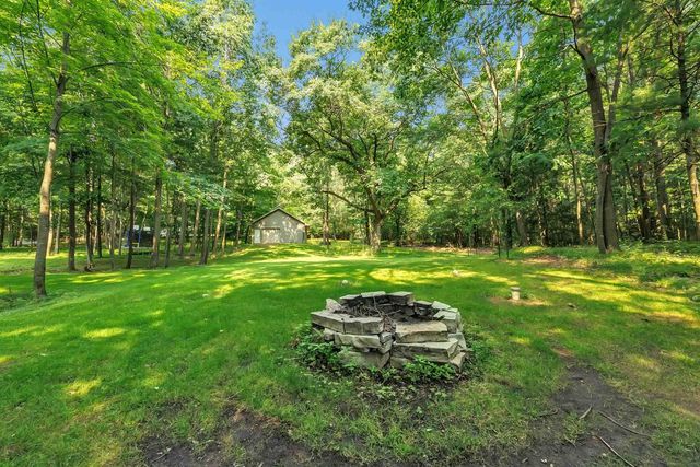 3240 CRYSTAL CREEK COURT, Suamico, WI 54313
