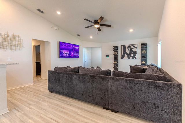 6896 PEBBLEBROOKE WAY, Zephyrhills, FL 33541