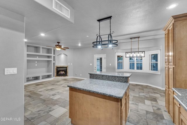 3744 TIERRA AURORA Drive, El Paso, TX 79938