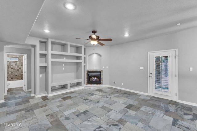 3744 TIERRA AURORA Drive, El Paso, TX 79938