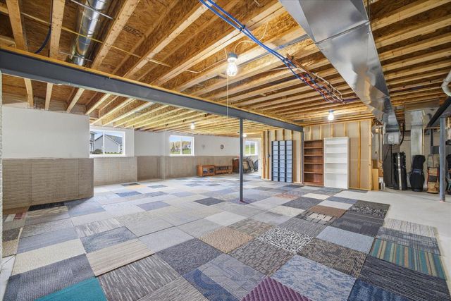 2046 Omaha DRIVE, Grafton, WI 53024