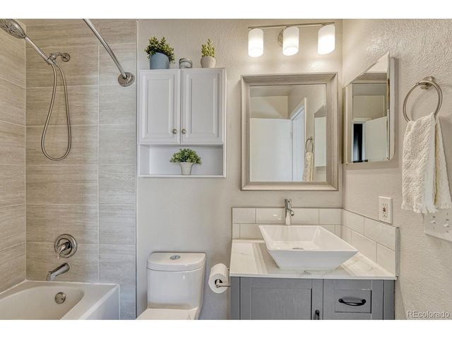 10721 Longs Way, Parker, CO 80138