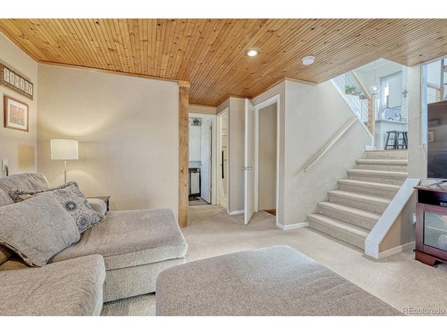 10721 Longs Way, Parker, CO 80138