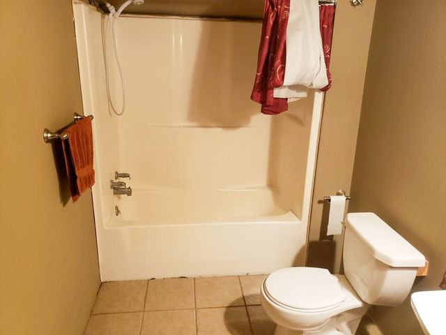 721 County Road 3023, Eureka Springs, AR 72632