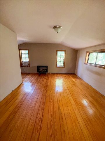 721 County Road 3023, Eureka Springs, AR 72632