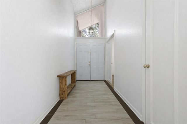 7131 Westbranch Drive, Houston, TX 77072