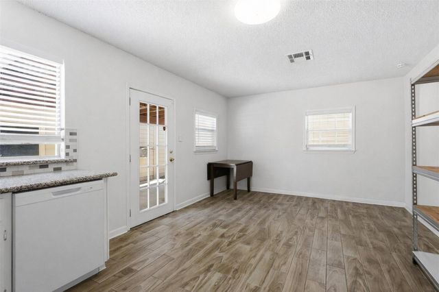 7131 Westbranch Drive, Houston, TX 77072